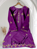 Elegant 2-Piece Embroidered Outfit