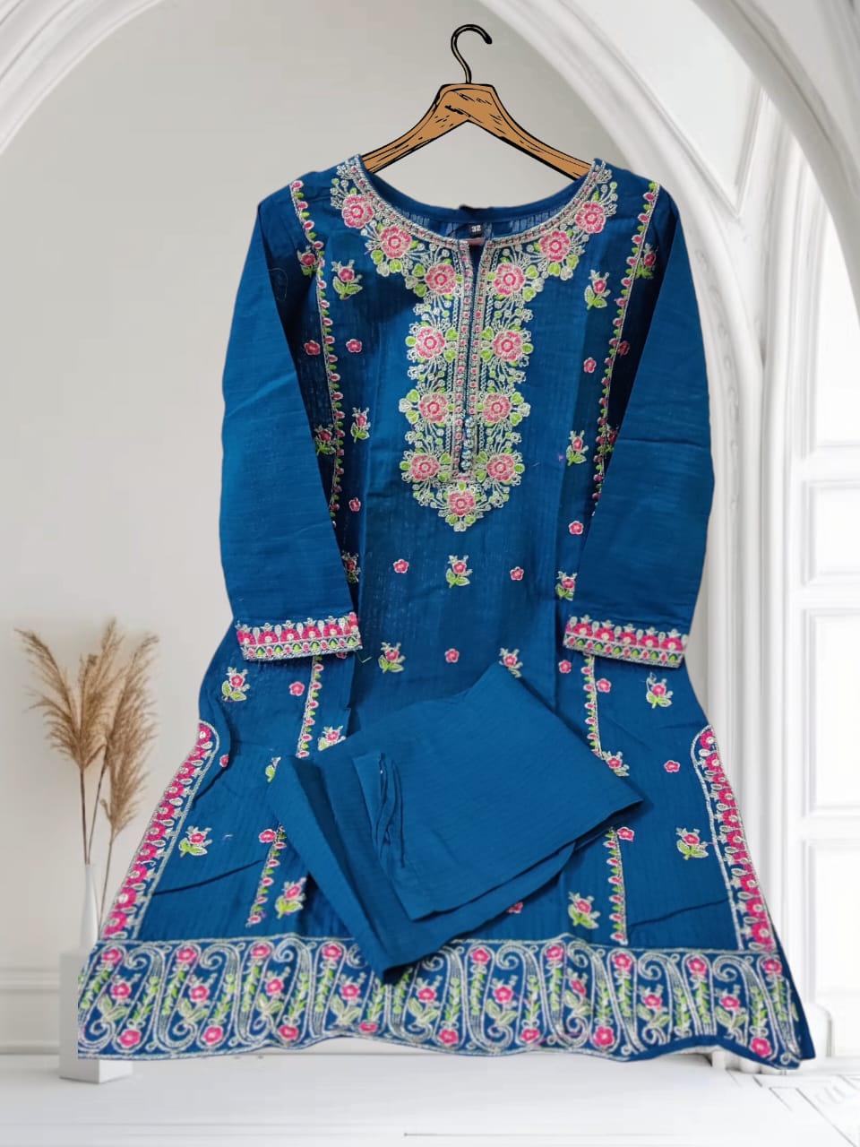 Elegant 2-Piece Embroidered Outfit