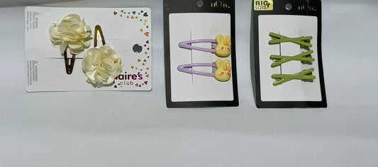 Pack of 3 Stylish Hair Clips for Girls – Mixed Designs