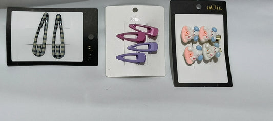 Pack of 3 Stylish Hair Clips for Girls – Mixed Designs