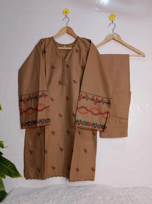 2-Piece Embroidered Jacquard Suit