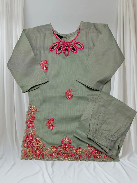 2-Piece Embroidered Cutwork Pure Doria Lawn Suit – Elegant & Comfortable